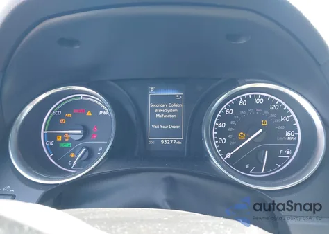 2019 Toyota Camry Hybrid Le z USA, uszkodzony, nr VIN 4T1B31HK5KU517314